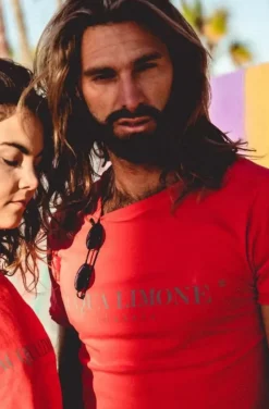 Acqua Limone - Classic T-shirt - True Red