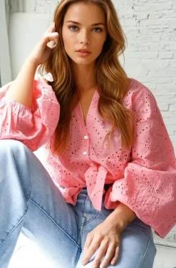 Blond Hour - Anglaise Blouse - Coral