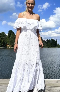 Blond Hour - Formentera Offshoulder Maxidress - White