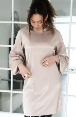 Blond Hour - Pure Dress - Champagne