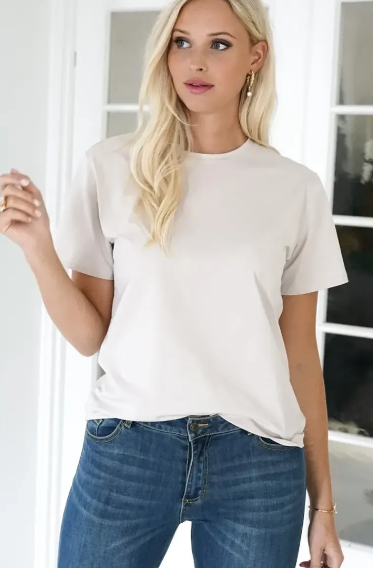 Blond Hour - The perfect Round neck Tshirt - Sand