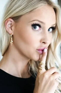 Carolina Gynning Jewelry - Snake Earrings Goldplated