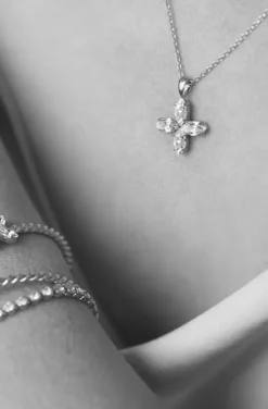 Caroline Svedbom - Crystal Star Necklace 50 - Rhodium Crystal