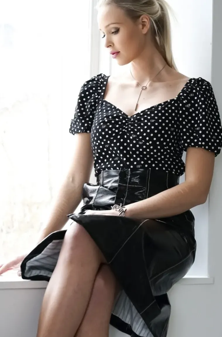 Jane and Sophie - Plain Crystal Necklace Silver