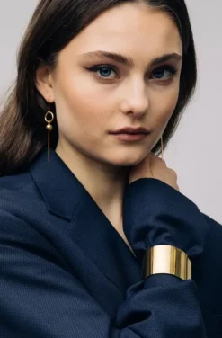 Jane and Sophiie - Circle Pin Earring - Gold