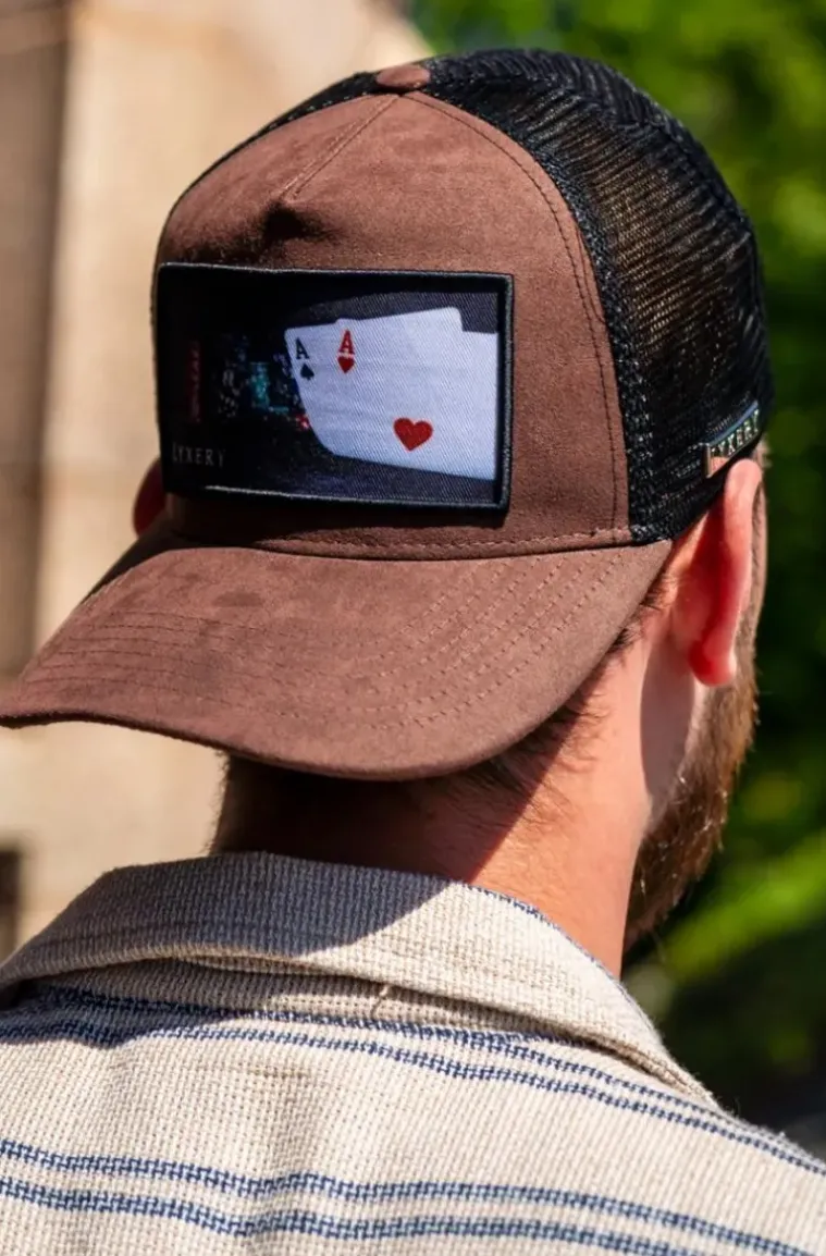 Lyxery - Player Cap