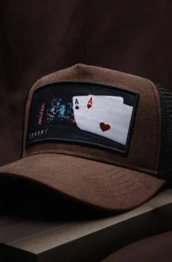 Lyxery - Player Cap