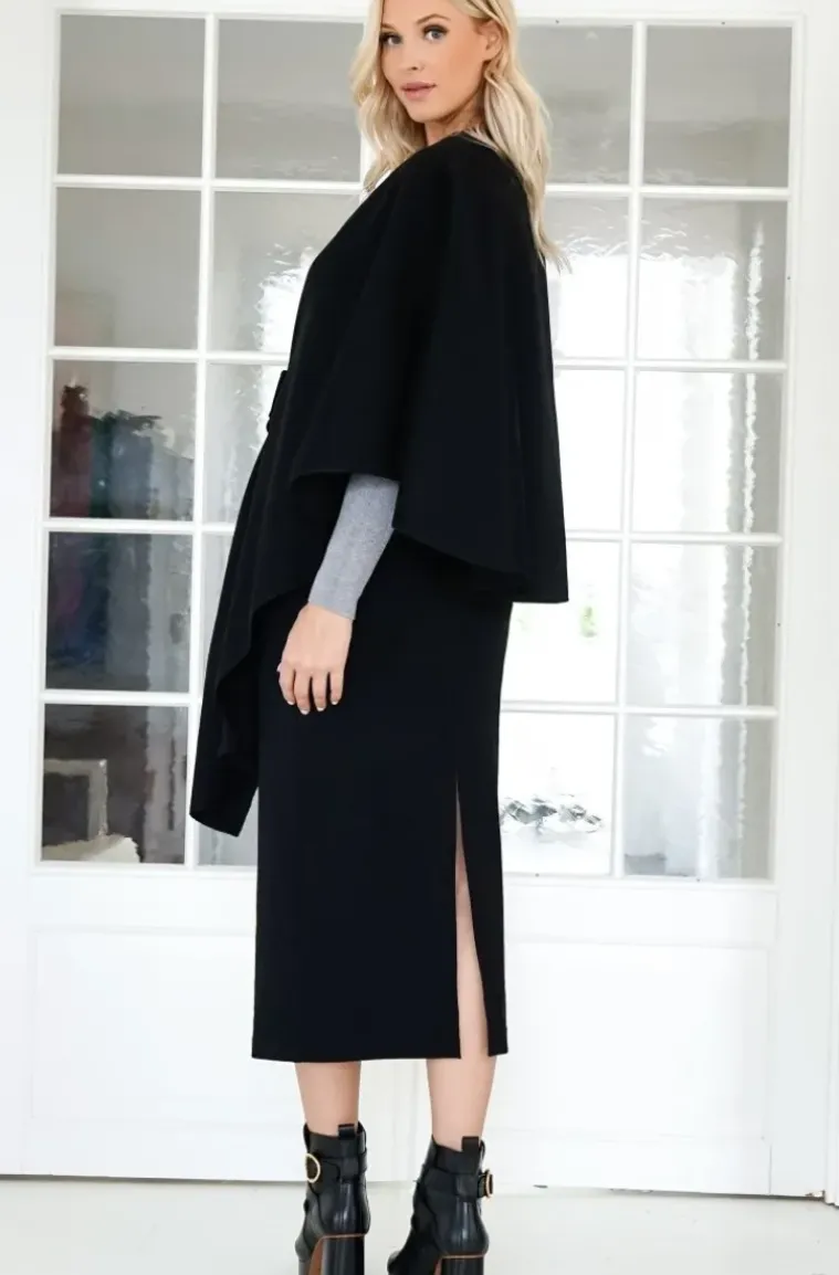 Mixed Brands - Cape with knot - Black