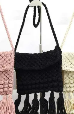 Mixed Brands - Crochet bag with fringes 1321 - Black