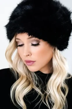 Mixed Brands - Fake fur Hat MZ05 - Black