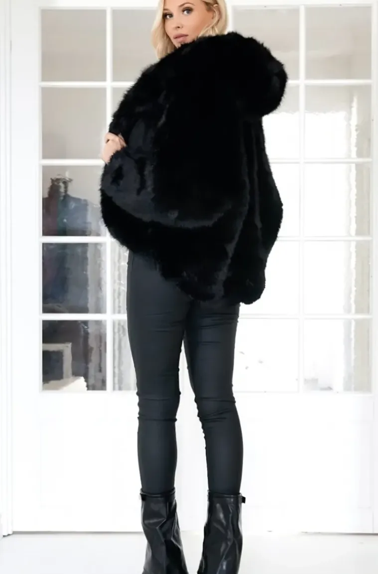 Mixed Brands - Fake fur jacket with hood M08 - Black