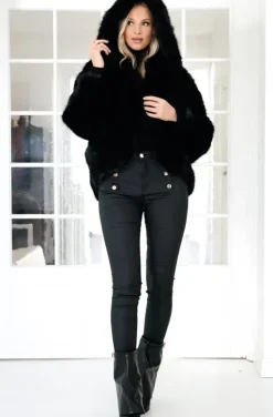 Mixed Brands - Fake fur jacket with hood M08 - Black