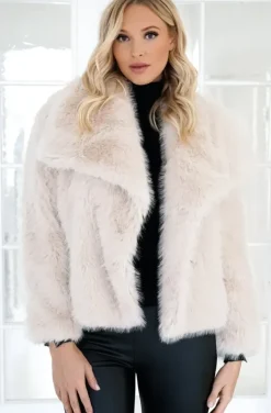 Mixed Brands - Faux Fur Jacket Short with wide collar 40920 - Beige