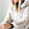 Mixed Brands - Faux Fur Jacket with hood M07 - Beige