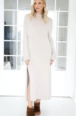Mixed Brands - Knitted dress with slit 3006 - Beige