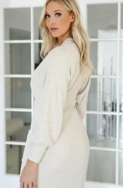Mixed Brands - Long knitted V-neck Dress 9015 - Beige