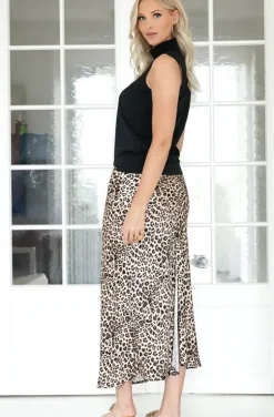 Mixed Brands - Long Leopard Skirt
