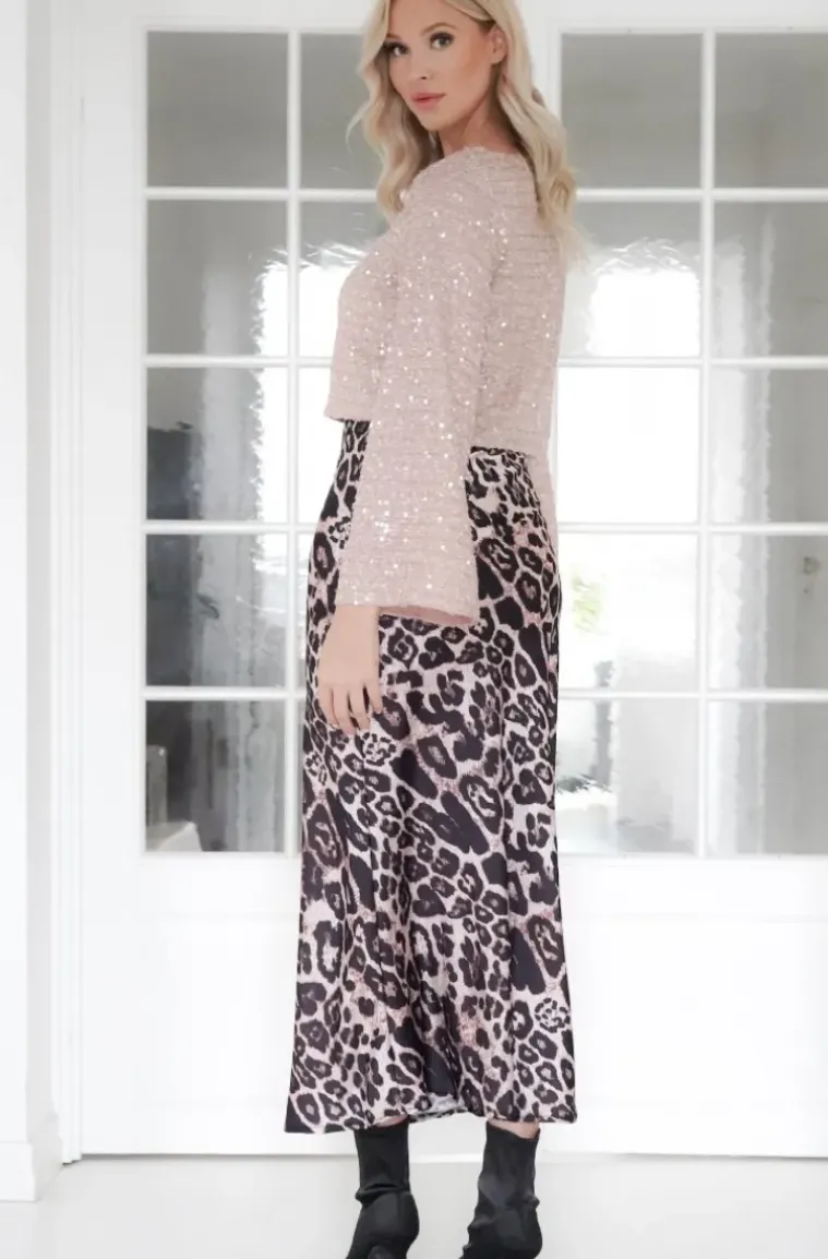 Mixed Brands - Long Satin skirt 6483 - Leo