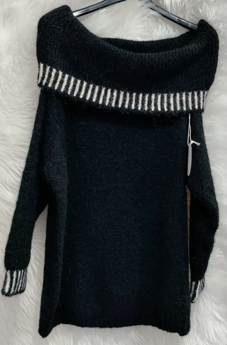Mixed Brands - Offshoulder sweater 3004 - Black
