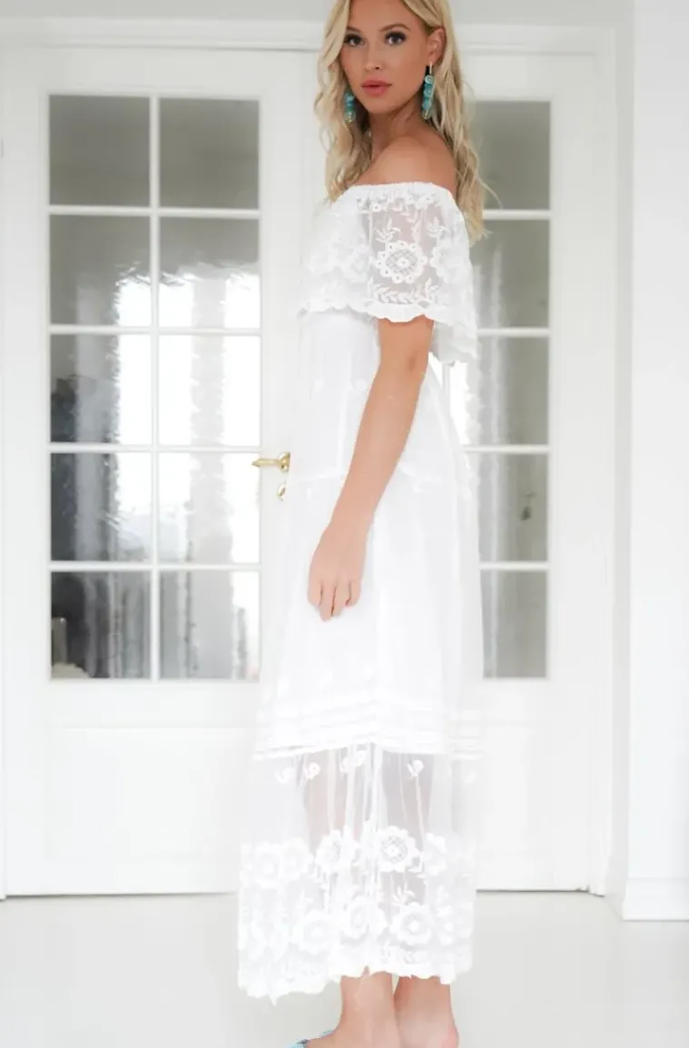 Mixed Brands - Offshoulder Maxi Dress L172 - White