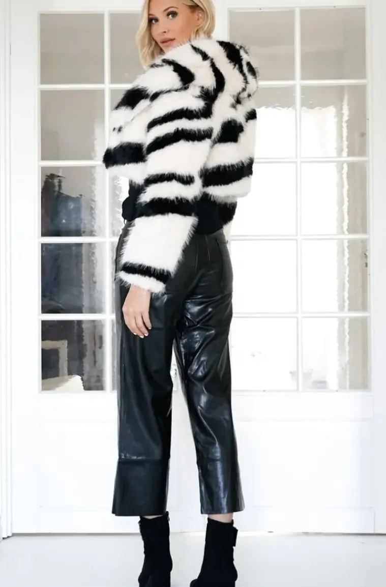 Mixed Brands - Pant with pockets Cropped Flare Noo4 - Black