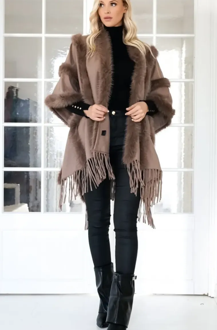 Mixed Brands - Poncho with fake fur details F40795 - Taupe