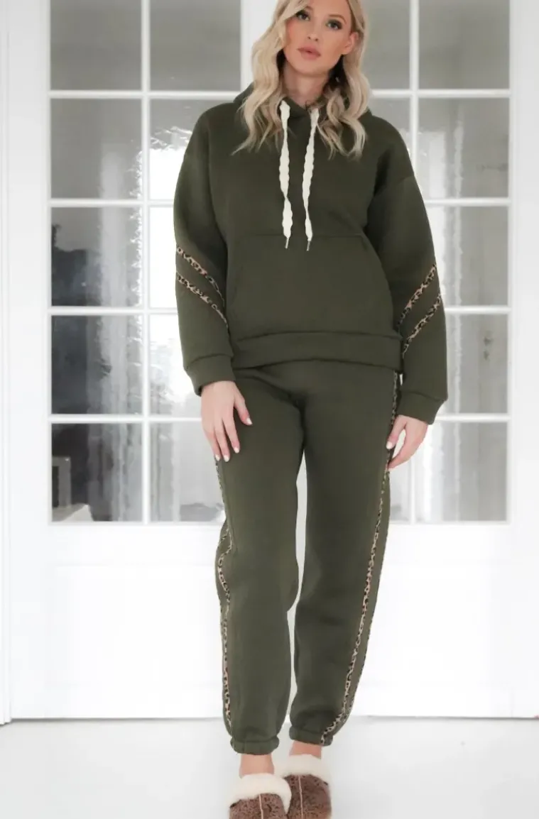 Mixed Brands - Set hoodie and sweatpants with leostripe 50210 - Military