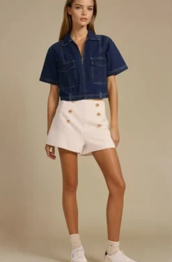 Mixed Brands - Shorts with chic buttons 4935 - Beige