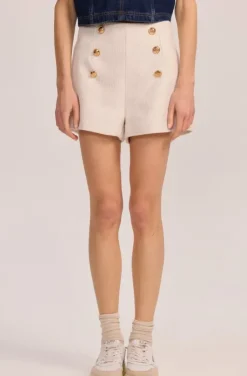 Mixed Brands - Shorts with chic buttons 4935 - Beige