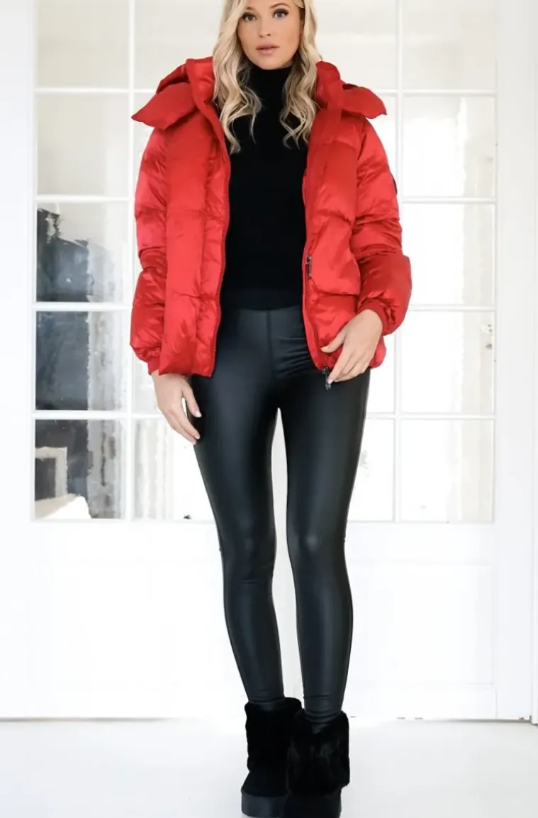 Monel - Lucie Boxy - Bright Red