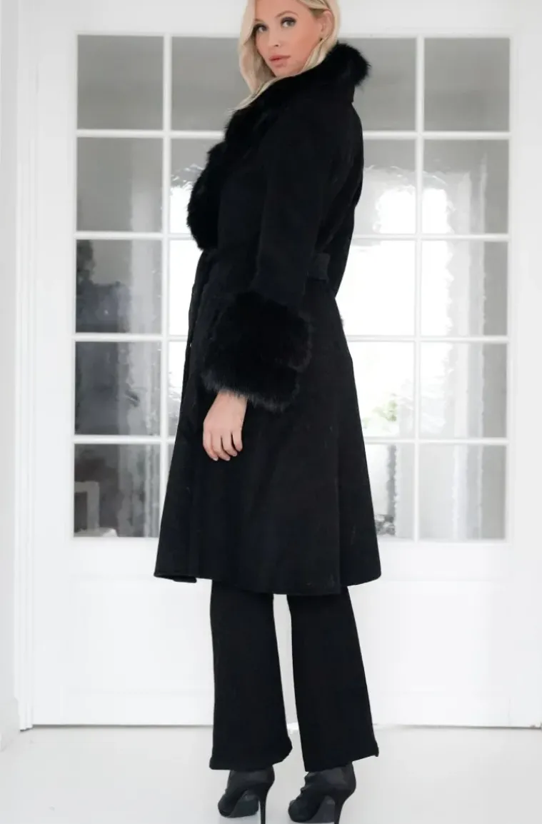 Plain Vanilla - Amazing coat with Faux fur Details - Black