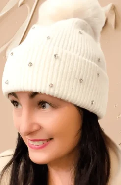 Plain Vanilla - Beanie with rhinestones and pom pom - White