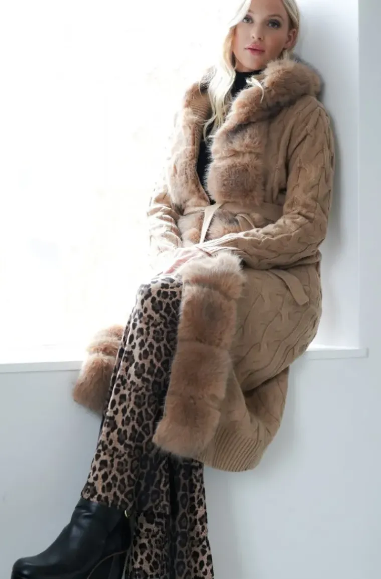 Plain Vanilla - Knitted Cardigan/Jacket with Faux Fur - Camel