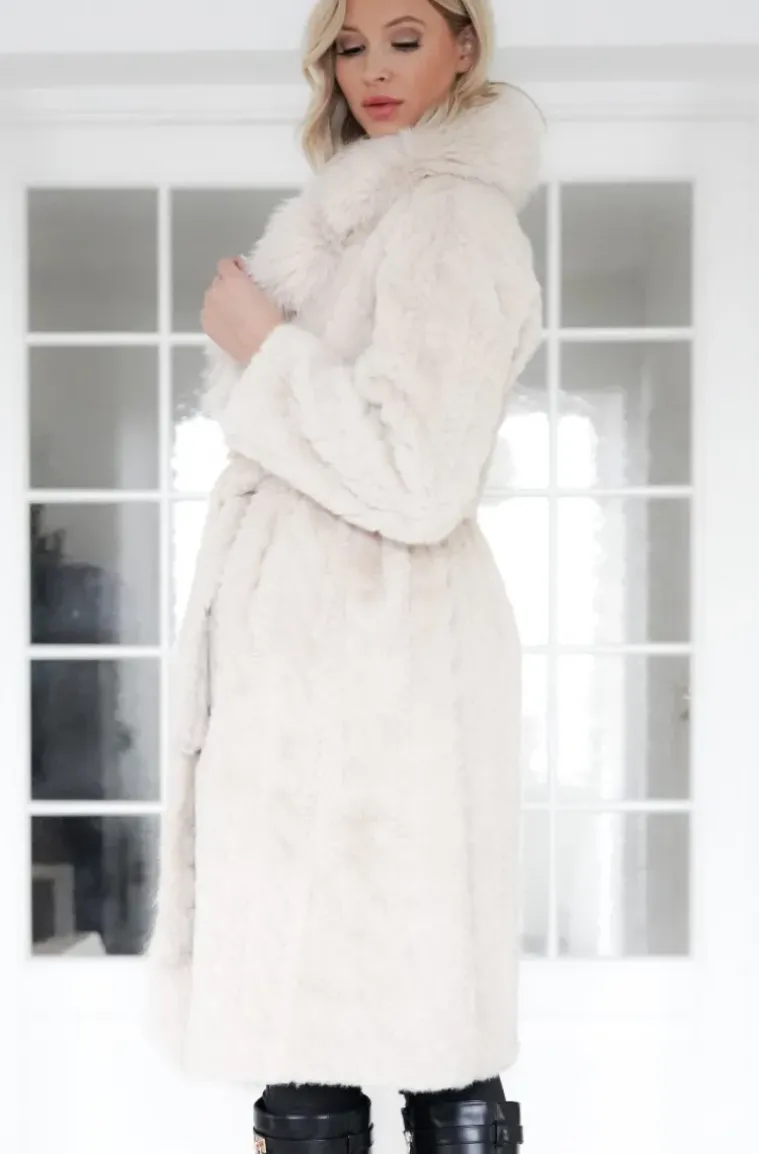 Plain Vanilla - Knitted Coat with Faux Fur - Winter White