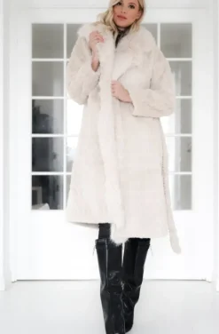Plain Vanilla - Knitted Coat with Faux Fur - Winter White