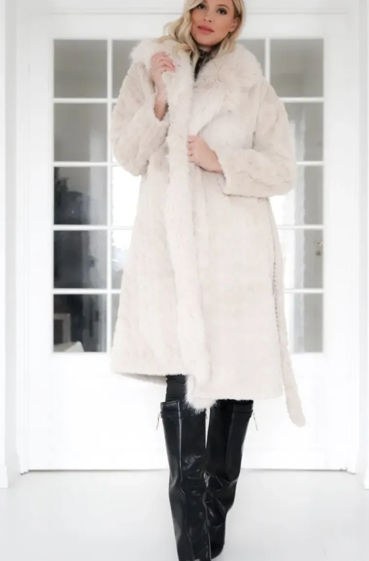 Plain Vanilla - Knitted Coat with Faux Fur - Winter White