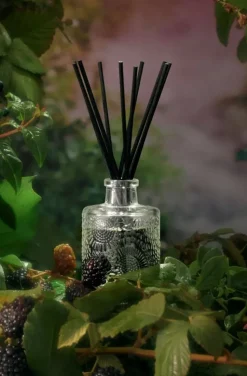 Voluspa - Foraged Wildberry Reed Diffuser