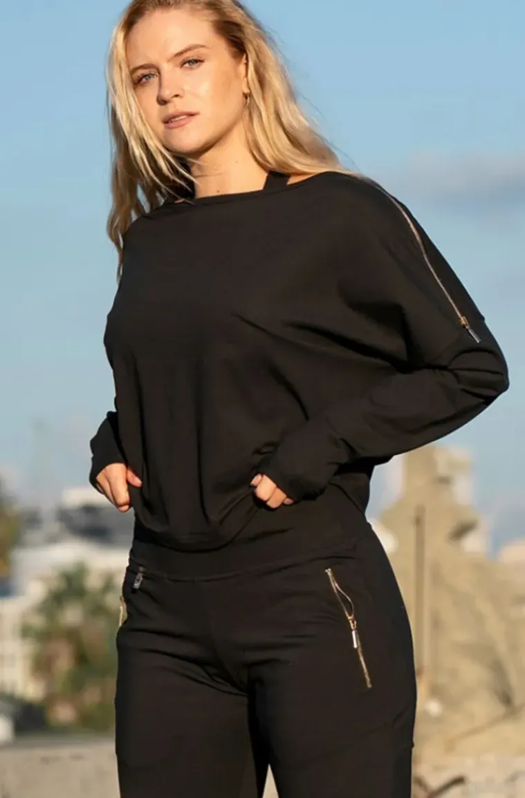Wallderinska - Edge Casual Zip Sweater
